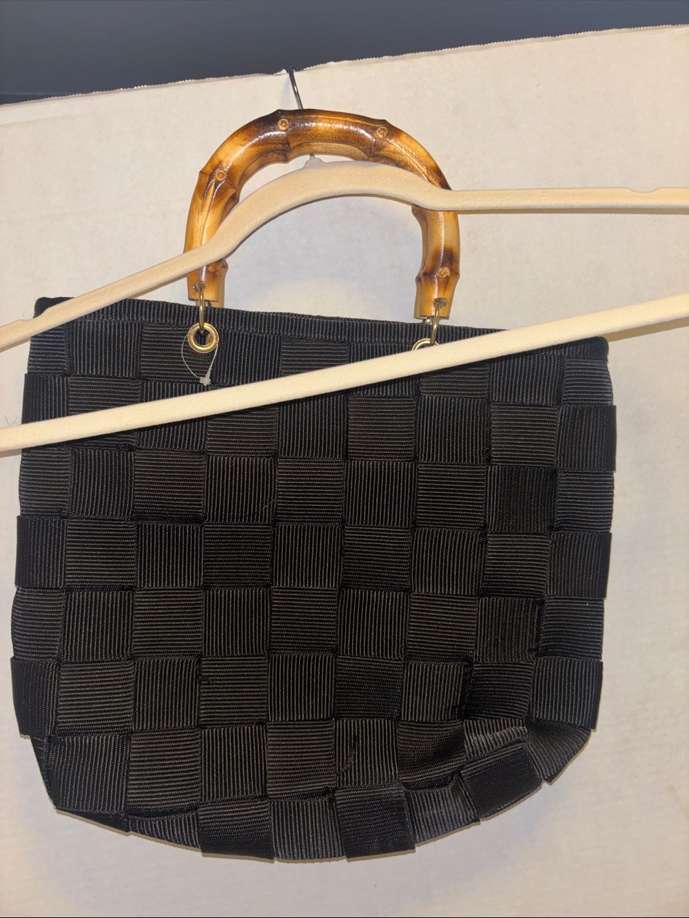 BLACK WOVEN TOTE BAMBOO STYLE HANDLES BRASS HARDWARE BLACK DRAWSTRING CLOSURE - Picture 8 of 11